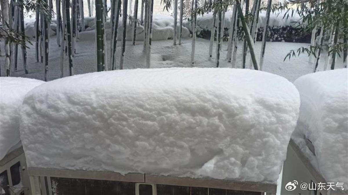 烟台、威海遭极端暴雪有小区积雪近1米深，为何暴雪集中在山东半岛？专家释疑