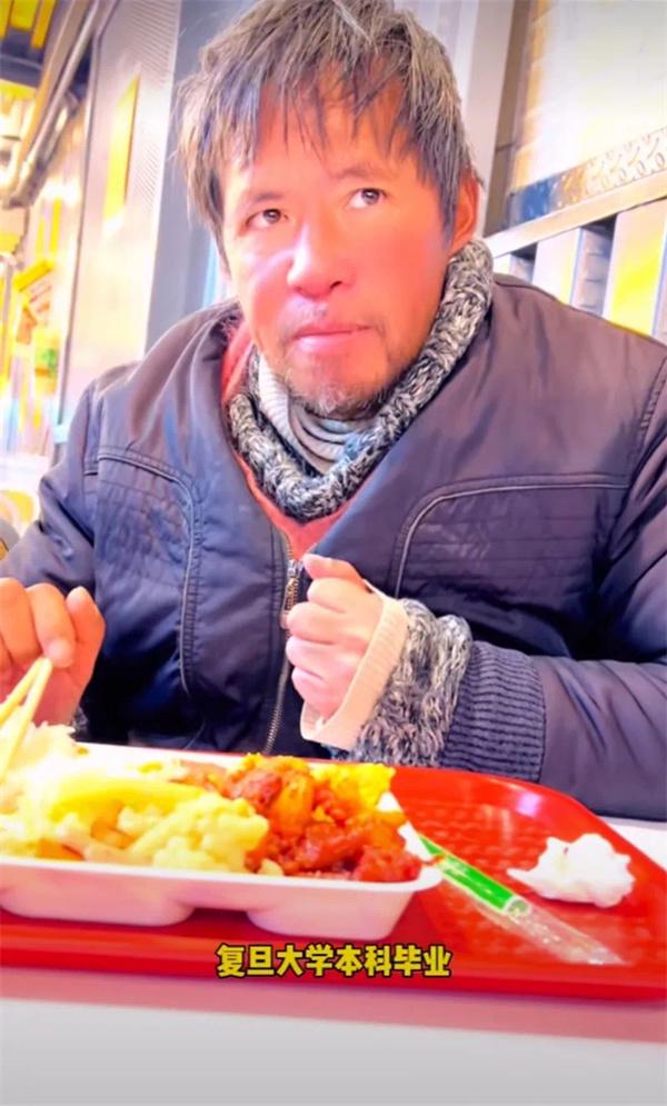 留美流浪博士已被安置好，家人将赴美与其见面