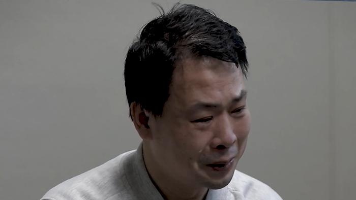 副县长为升迁送给市委书记儿子一百万后如愿，落马后声泪俱下