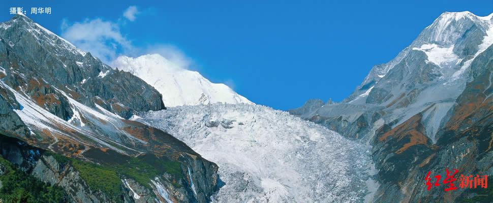 男子徒步贡嘎山失联10天：多部门搜救暂无果，山上已下雪多日，当地登协称其未备案