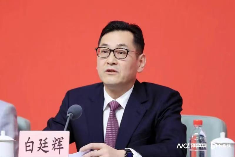 搞权色交易，对配偶失管失教，上海国资委原主任白廷辉被双开